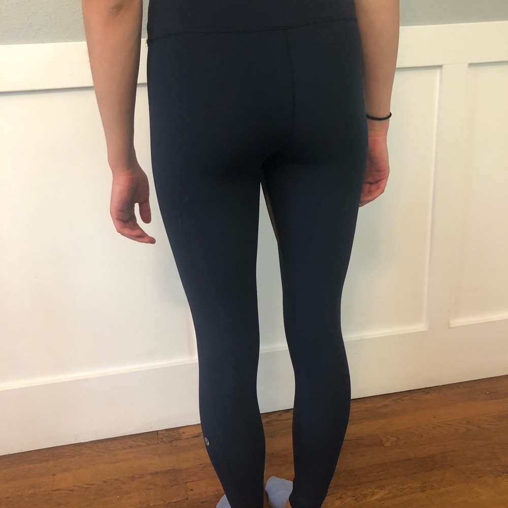 Navy Blue Lulu Lemon leggings